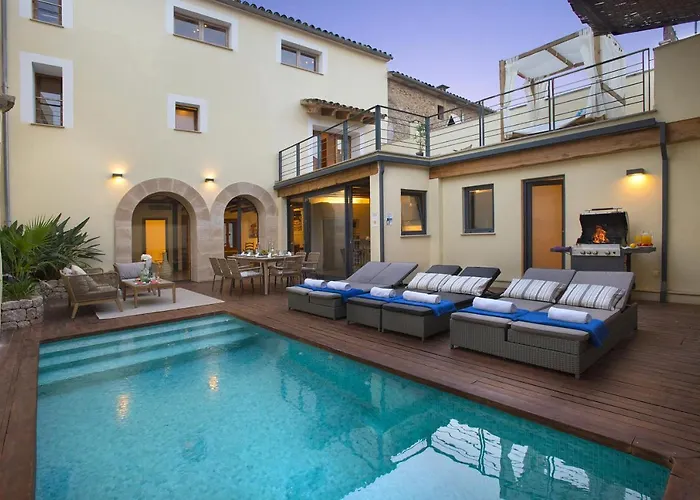 Owl Alvarez - 5 Min Walk To Old Town Center Villa *