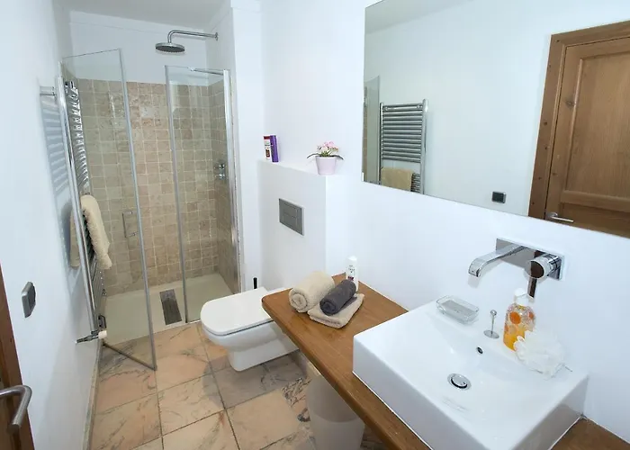 Villa Owl Alvarez - 5 Min Walk To Old Town Center *